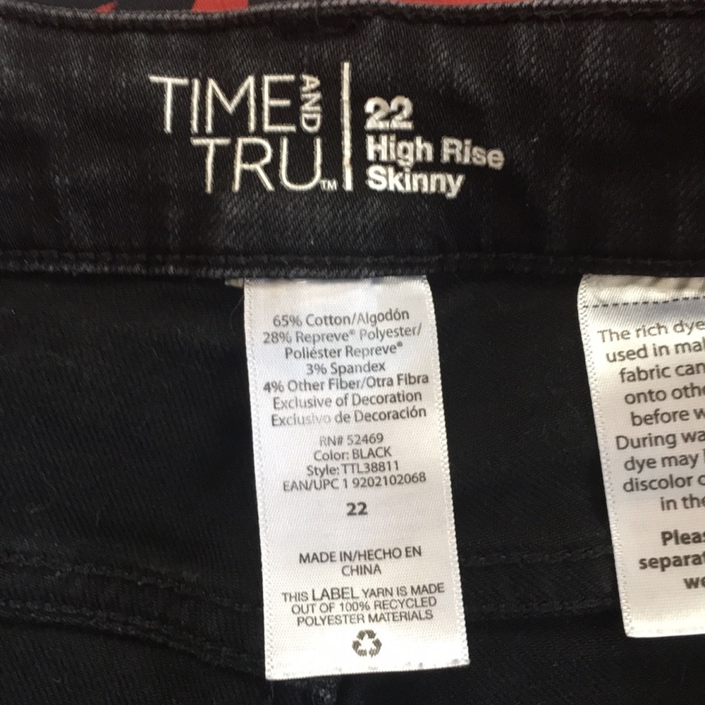 🏳️🌈Time And Tru High Rise Skinny🏳️🌈 - Picture 3 of 3